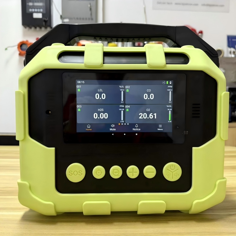 Proč údaj na ručním detektoru hořlavých plynů neustále poskakuje?